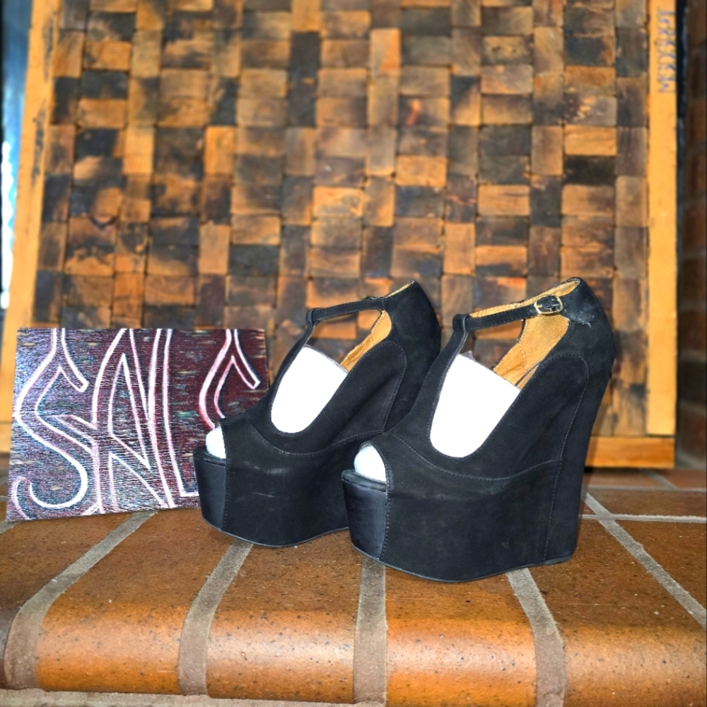 *Jeffrey Cambell*  platform/wedge